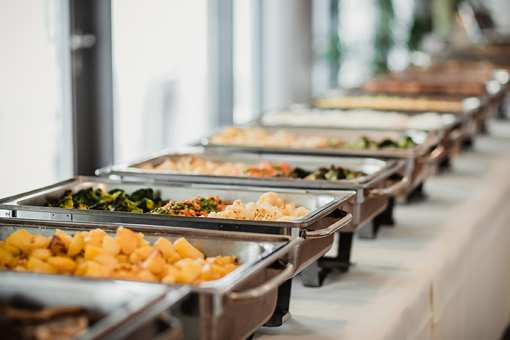 The 6 Best Buffets in Virginia!