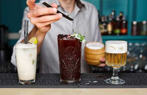Best Cocktail Bars in Virginia!